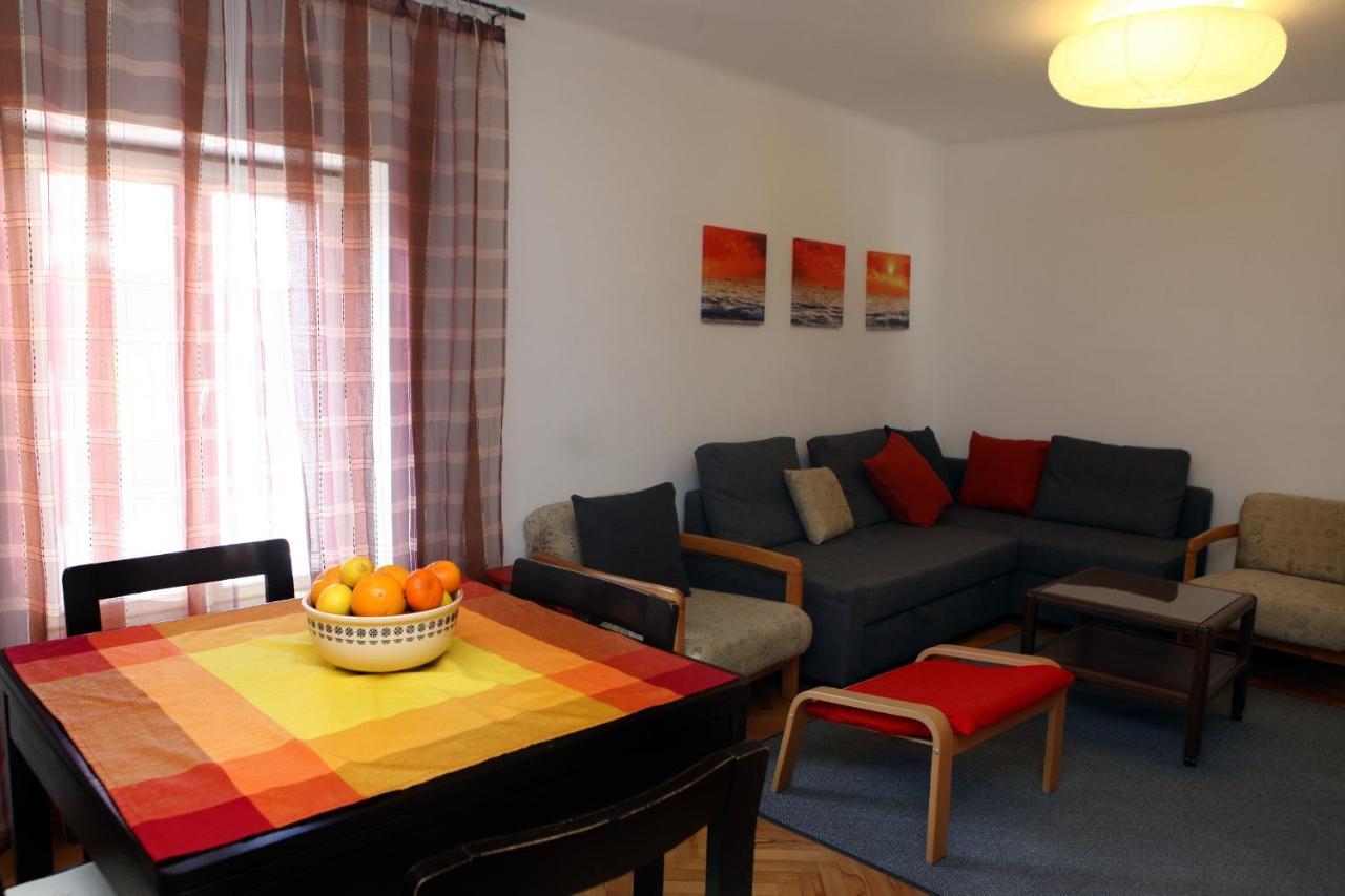 Spacious Piran Central Apartment For 5 Pax Bg מראה חיצוני תמונה